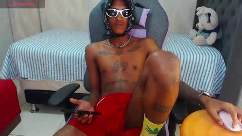 Snapshot of man_san11 chatting on December 7, 4:25 pm man_san11 online show from December 7, 4:25 pm