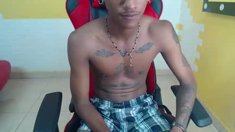 Snapshot of man_san11 chatting on December 9, 2:39 pm man_san11 online show from December 9, 2:39 pm