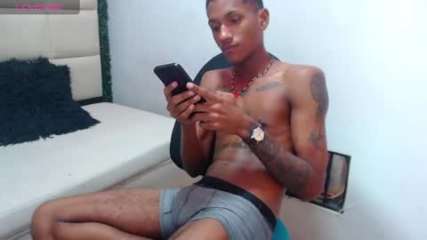 Snapshot of man_san11 chatting on December 30, 6:16 pm man_san11 online show from December 30, 6:16 pm