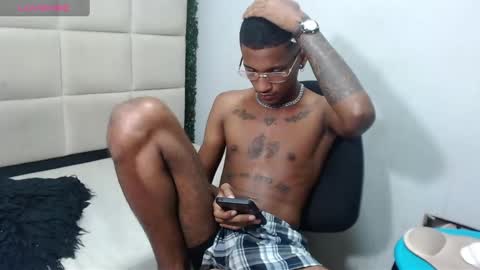 Snapshot of man_san11 chatting on January 7, 6:35 pm man_san11 online show from January 7, 6:35 pm