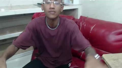 Snapshot of man_san11 chatting on January 31, 4:17 pm man_san11 online show from January 31, 4:17 pm