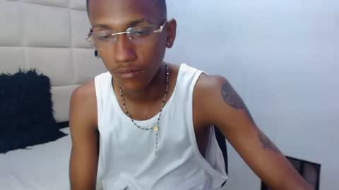 Snapshot of man_san11 chatting on February 1, 3:28 pm man_san11 online show from February 1, 3:28 pm