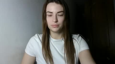 MandiBrooks online show from December 1, 8:58 pm