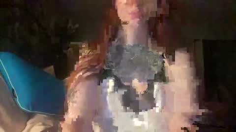 Snapshot of mandiii474 chatting on June 1, 3:41 am mandiii474 online show from June 1, 3:41 am