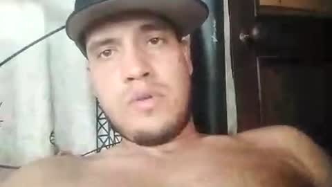Snapshot of mandingo477 chatting on August 5, 7:28 pm mandingo477 online show from August 5, 7:28 pm