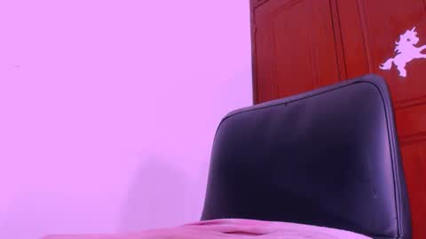 Snapshot of mandingxoxhot chatting on February 19, 4:44 am juan camilo online show from February 19, 4:44 am