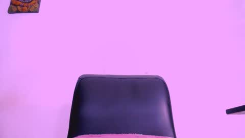 Snapshot of mandingxoxhot chatting on March 4, 2:27 am juan camilo online show from March 4, 2:27 am