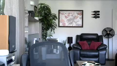 Snapshot of mandy_eyecandy chatting on July 27, 1:18 pm Mandy EyeCandy online show from July 27, 1:18 pm