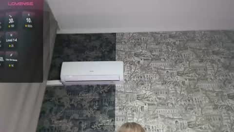 Snapshot of mandy_foxxx chatting on June 16, 10:07 am Mandy online show from June 16, 10:07 am