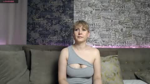 Mandy  online show from July 3, 9:37 am