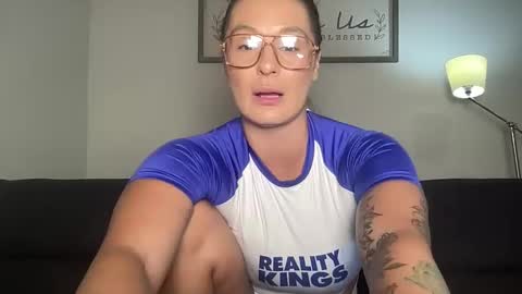 Mandy online show from October 31, 1:17 am