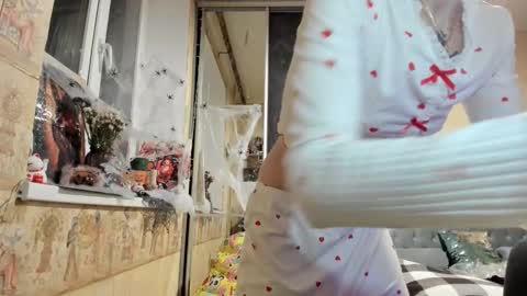 Snapshot of mandyshine chatting on October 1, 3:40 pm Mandy online show from October 1, 3:40 pm