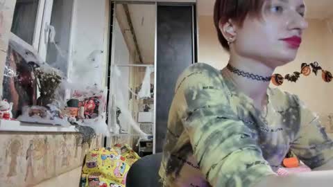 Snapshot of mandyshine chatting on October 15, 3:01 pm Mandy online show from October 15, 3:01 pm