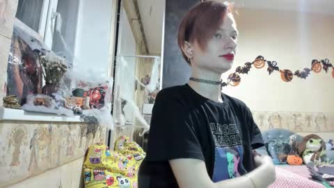 Snapshot of mandyshine chatting on October 19, 3:45 pm Mandy online show from October 19, 3:45 pm