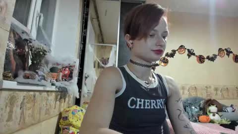 Snapshot of mandyshine chatting on October 22, 3:45 pm Mandy online show from October 22, 3:45 pm