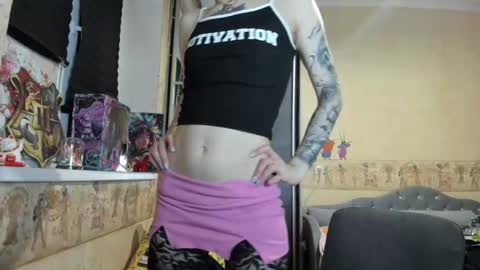 Mandy online show from May 1, 6:01 pm