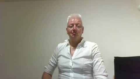 Snapshot of mandywinger chatting on August 9, 5:18 pm mandywinger online show from August 9, 5:18 pm