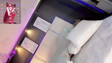 manellyksparklee online show from February 1, 1:20 pm