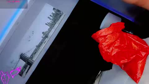manellyksparklee online show from July 27, 5:58 am