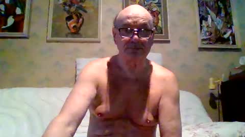 manes5858 online show from February 7, 3:27 pm