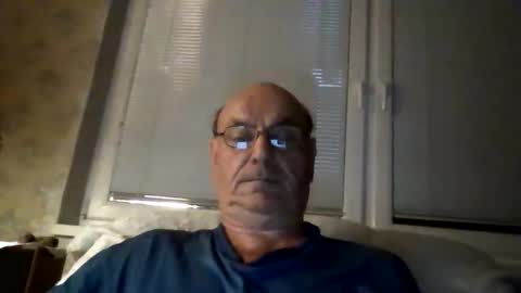 Snapshot of manes5858 chatting on June 3, 8:14 pm manes5858 online show from June 3, 8:14 pm