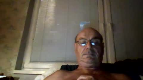Snapshot of manes5858 chatting on July 31, 8:52 pm manes5858 online show from July 31, 8:52 pm