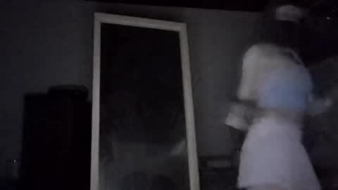 Snapshot of mangooseed chatting on November 2, 8:39 am mangooseed online show from November 2, 8:39 am