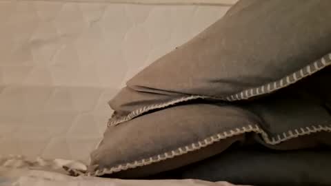 Jan and Man online show from March 15, 7:09 pm