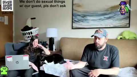 manicpixiedreamfrog online show from June 18, 4:11 pm