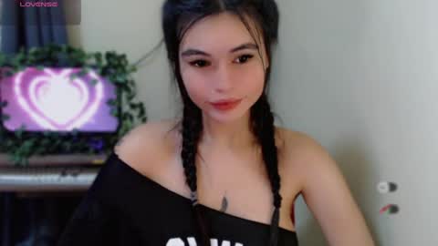 manilynforyou online show from June 22, 7:11 pm
