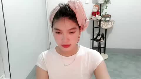 Snapshot of maniniyot69 chatting on February 19, 2:57 pm maniniyot69 online show from February 19, 2:57 pm