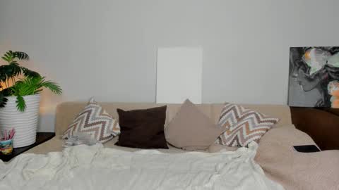 Snapshot of manita_misti chatting on December 22, 10:56 am Manita online show from December 22, 10:56 am