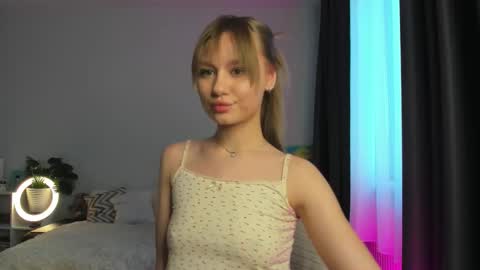 Snapshot of manita_misti chatting on February 16, 10:00 am Manita online show from February 16, 10:00 am