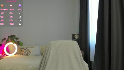 Snapshot of manita_misti chatting on April 14, 9:37 am Manita online show from April 14, 9:37 am