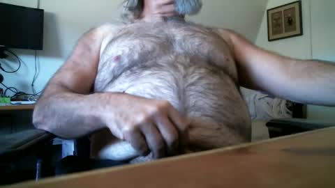 Snapshot of manleg439 chatting on February 12, 6:03 pm manleg439 online show from February 12, 6:03 pm