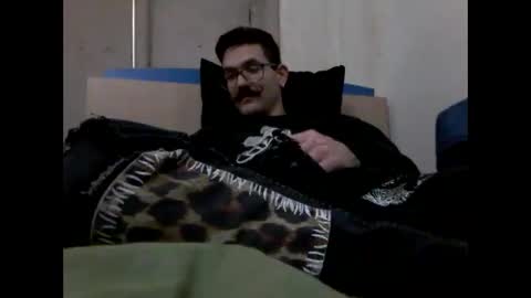 Snapshot of manmavrok chatting on February 23, 11:14 pm manmavrok online show from February 23, 11:14 pm