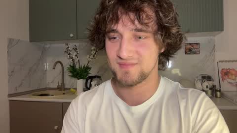 manolein online show from November 6, 7:26 pm