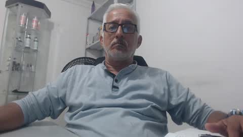 Manolito online show from October 21, 2:18 pm