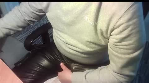 Snapshot of manswed chatting on February 13, 8:21 am manswed online show from February 13, 8:21 am