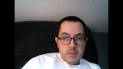 Snapshot of manu5933 chatting on February 18, 1:00 pm manu5933 online show from February 18, 1:00 pm