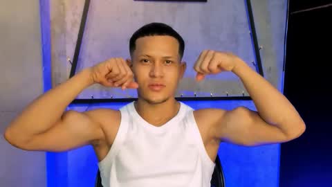 Snapshot of manuel_fpg chatting on November 10, 4:00 am Manuel online show from November 10, 4:00 am