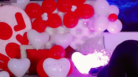 Snapshot of manuela_kingsley chatting on February 14, 5:46 pm Manuela Kingsley online show from February 14, 5:46 pm