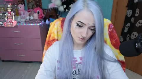 Snapshot of manuela_unicorn chatting on March 24, 8:36 pm Manuela online show from March 24, 8:36 pm