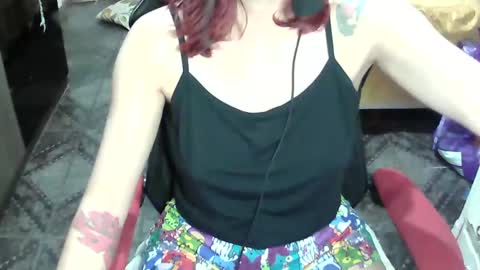 Manu Escarlate online show from September 23, 5:54 am