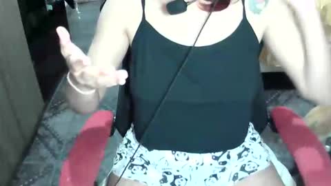 Manu Escarlate online show from September 25, 5:33 am