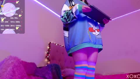 Snapshot of manumeow_ chatting on January 25, 9:46 pm Manu online show from January 25, 9:46 pm