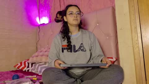 Manu  online show from July 15, 11:54 pm
