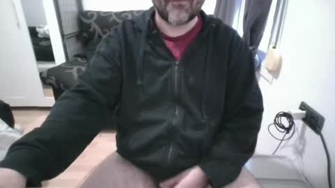manuserita online show from June 14, 5:26 pm