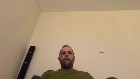 manynaaamess online show from February 18, 7:10 pm