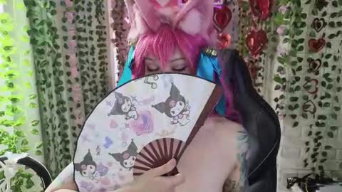 Snapshot of mao_me_meow chatting on July 3, 8:21 am Sasha online show from July 3, 8:21 am